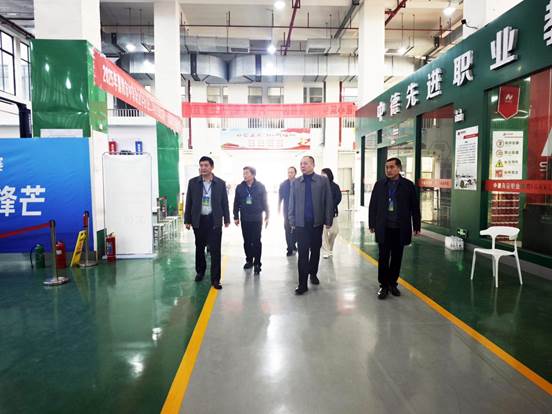 016eaf78917bfdb594c711508aa44b7a